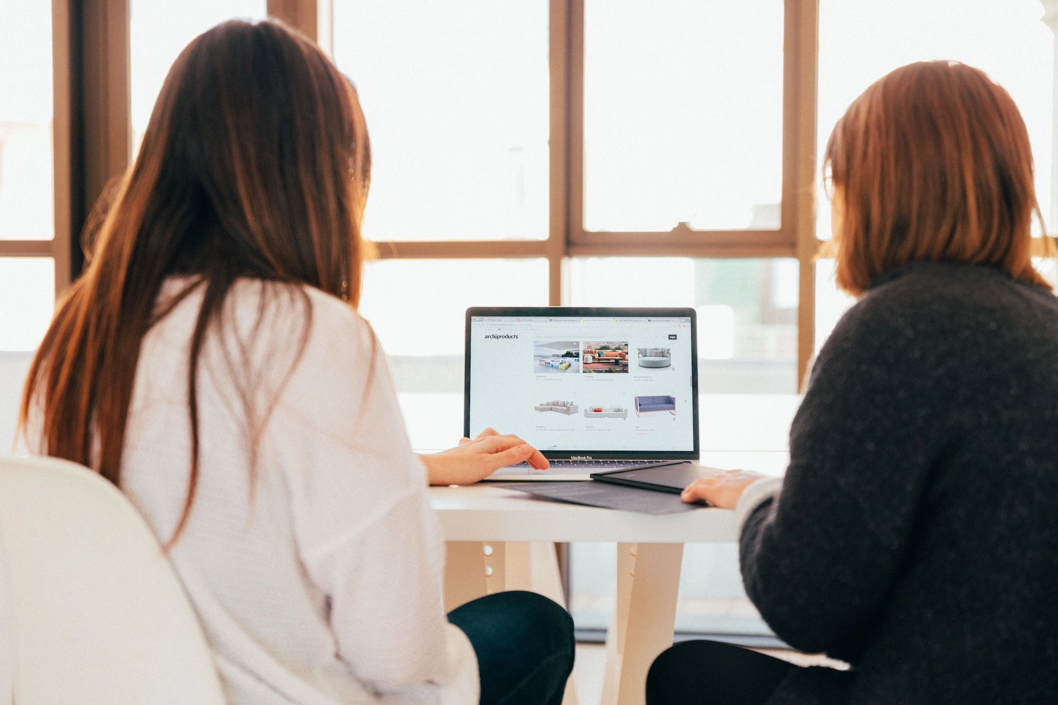 Pair programming image